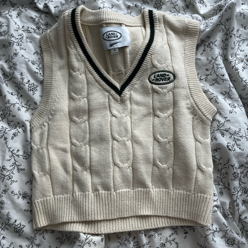 pacsun sweater vest